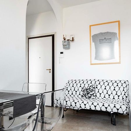 Luvi - Alzaia Naviglio Pavese Apartment Milano Ngoại thất bức ảnh