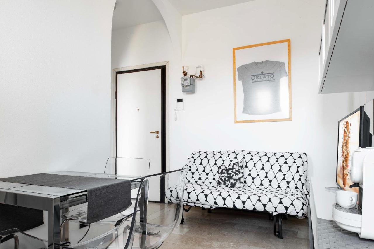 Luvi - Alzaia Naviglio Pavese Apartment Milano Ngoại thất bức ảnh